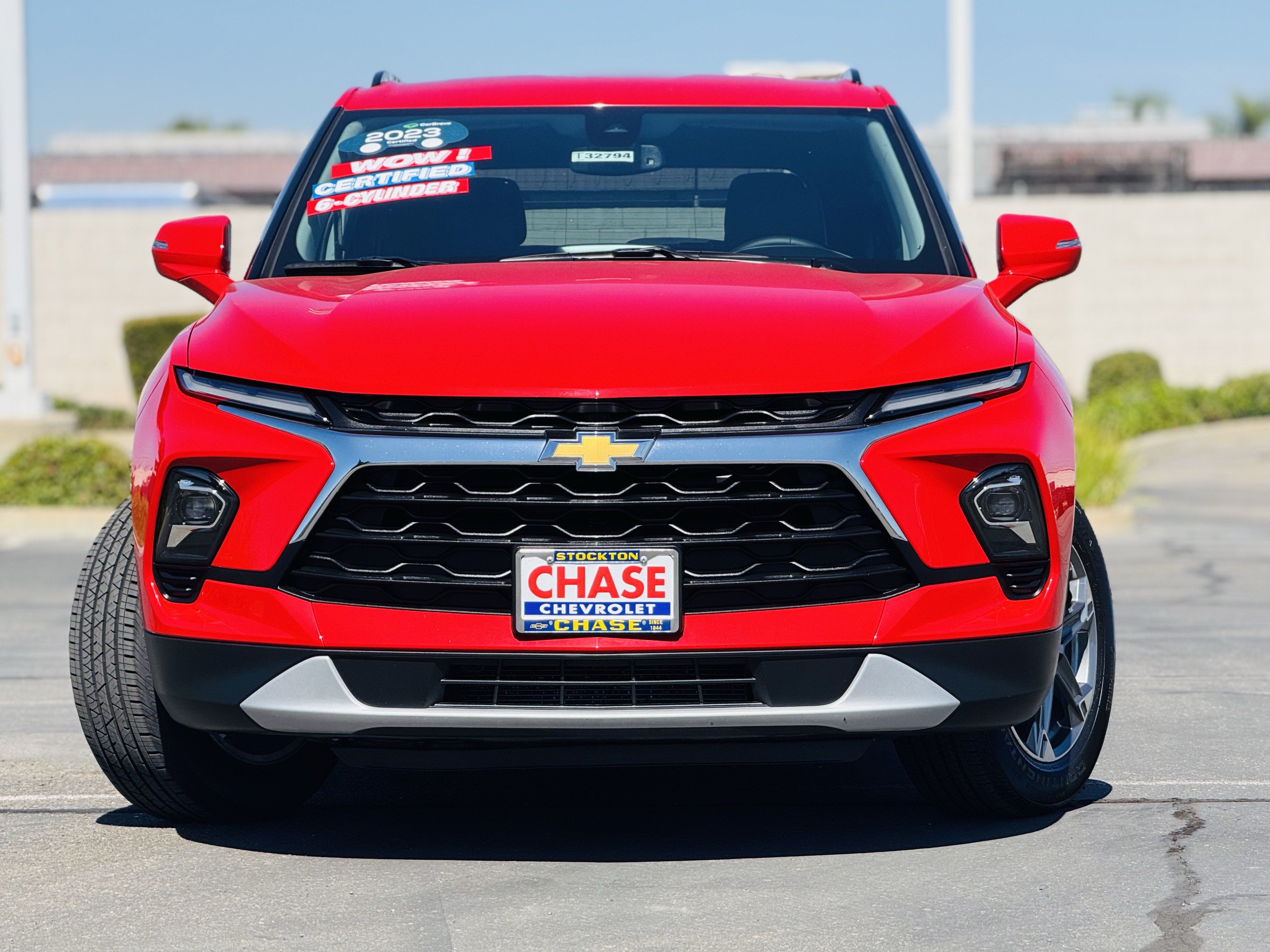 Certified 2023 Chevrolet Blazer LT w/ LPO, Cargo Package FWD image 2