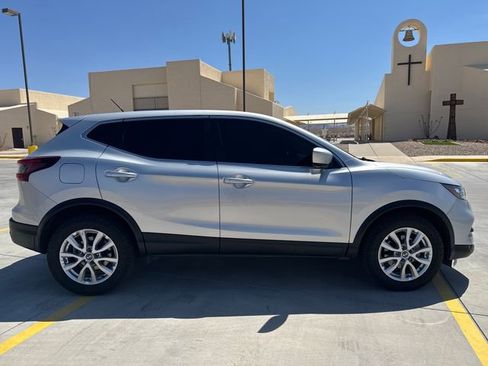 Used 2021 Nissan Rogue Sport S AWD/4WD image 6