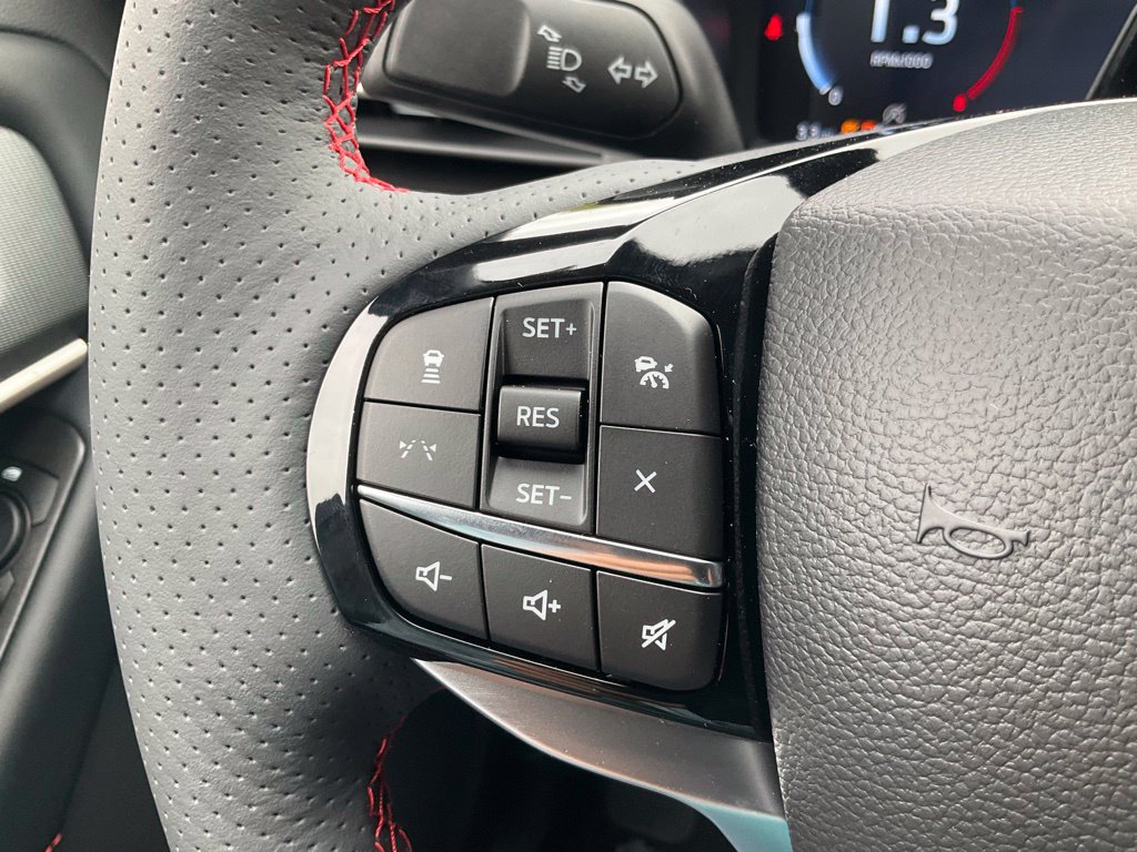 New 2027 Ford Explorer ST-Line AWD/4WD image 3
