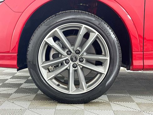 Certified 2023 Audi Q3 2.0T Premium w/ Black Optic Sport Package image 29