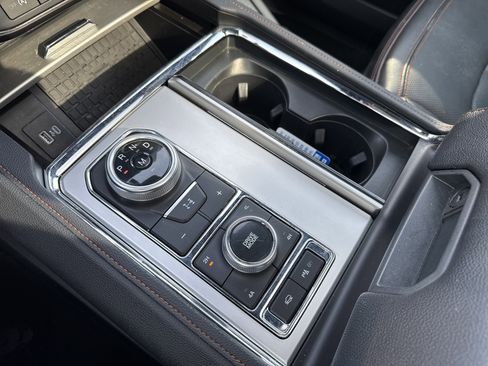 Used 2024 Ford Expedition Timberline image 30