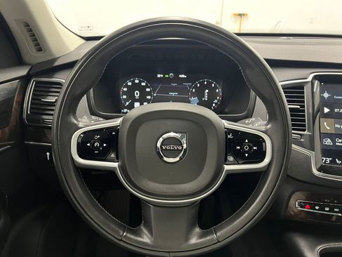 Used 2019 Volvo XC90 T5 Momentum w/ Advanced Package image 15
