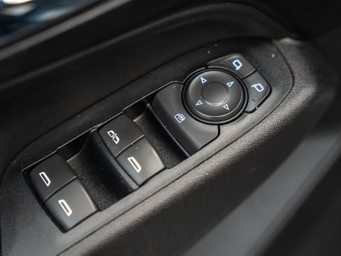 Used 2018 Chevrolet Equinox LT AWD/4WD image 38