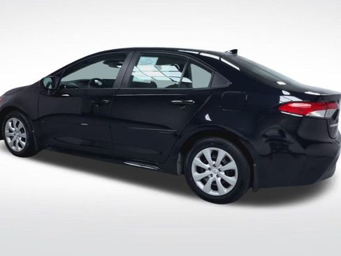 Certified 2024 Toyota Corolla LE FWD image 7