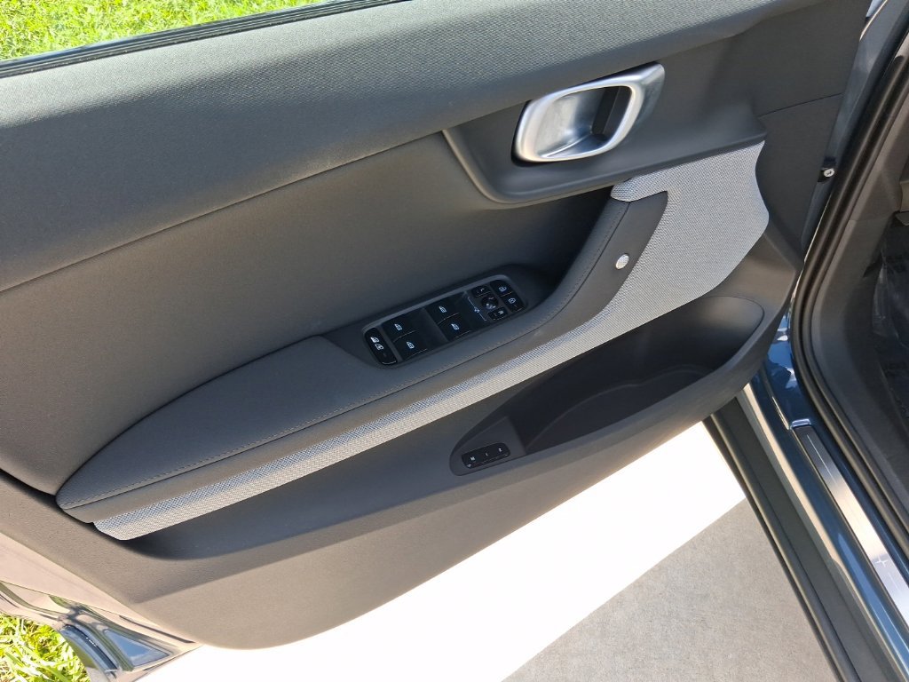 Used 2024 Polestar Polestar 2 AWD/4WD image 15
