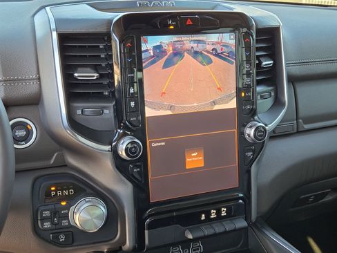 Used 2025 RAM 1500 Laramie image 30