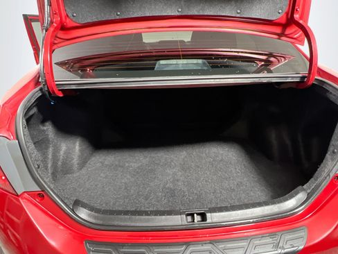 Used 2017 Toyota Corolla SE FWD image 34
