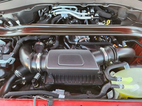 Used 2025 Ford Explorer Platinum w/ Ultimate Package image 36