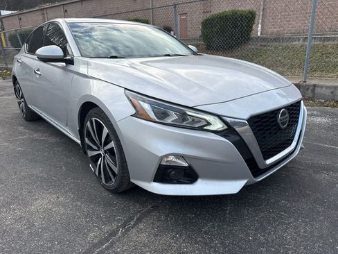 Used 2020 Nissan Altima 2.5 Platinum image 10