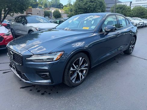 Used 2024 Volvo S60 B5 Core AWD/4WD image 1