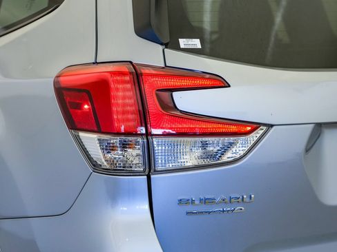 Used 2024 Subaru Forester Premium AWD/4WD image 10