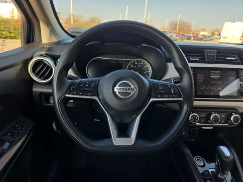Used 2021 Nissan Versa SV image 20