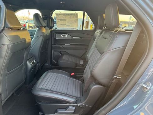 New 2026 Ford Explorer ST-Line image 14