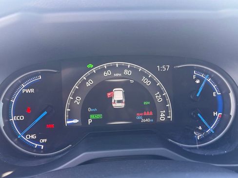 Used 2025 Toyota RAV4 LE image 20