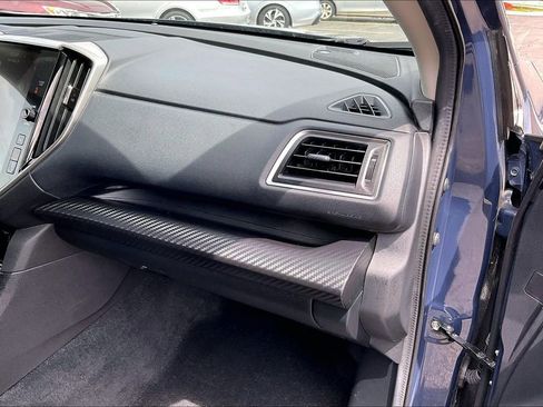 Certified 2025 Subaru Ascent Premium AWD/4WD image 18