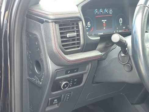 Used 2023 Ford Expedition Limited AWD/4WD image 15