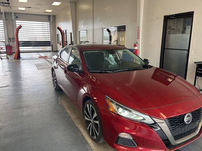 Used 2022 Nissan Altima 2.5 SR