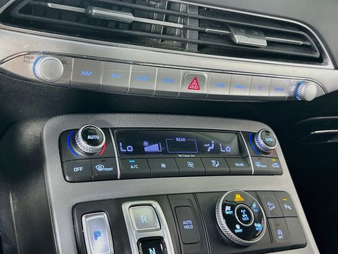 Used 2022 Hyundai Palisade SEL w/ Premium Package AWD/4WD image 16