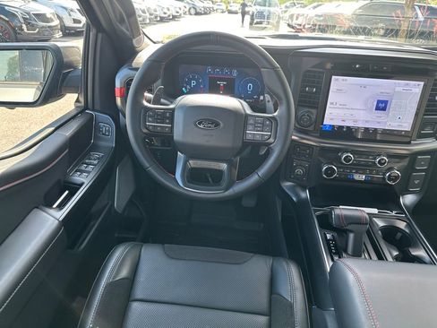 Used 2025 Ford F150 Raptor AWD/4WD image 32