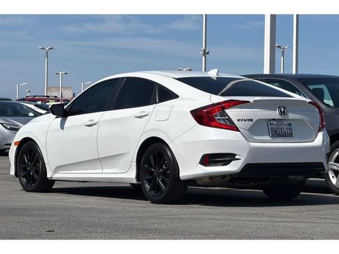 Used 2021 Honda Civic EX image 6