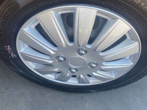 Used 2015 Toyota Prius C One FWD image 22