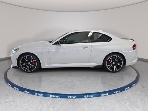 Used 2025 BMW M240i xDrive Coupe AWD/4WD image 11