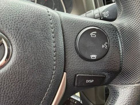 Used 2014 Toyota RAV4 XLE AWD/4WD image 14