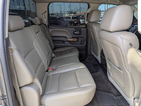 Used 2015 GMC Sierra 1500 SLT w/ Max Trailering Package AWD/4WD image 19