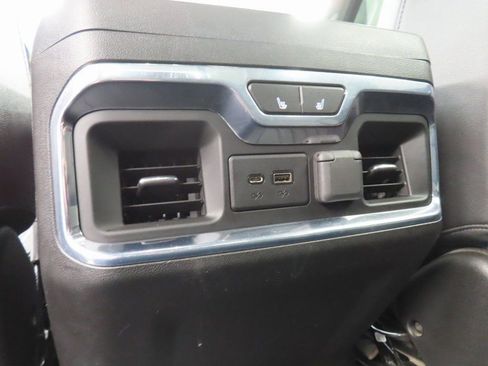 Used 2020 Chevrolet Silverado 2500 LTZ w/ LTZ Plus Package image 11