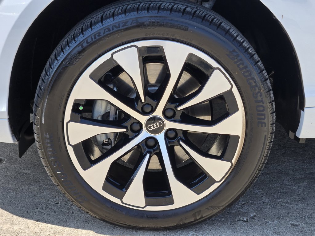 Certified 2026 Audi Q3 quattro 2.0T AWD/4WD image 16