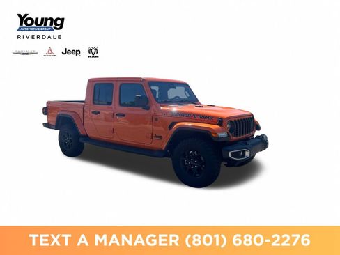 Used 2025 Jeep Gladiator Sport AWD/4WD image 7