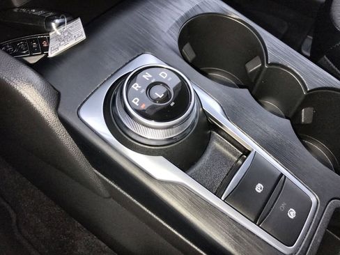 Used 2025 Ford Escape ST-Line w/ Equipment Group 301A image 20