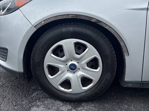 Used 2017 Ford Focus S FWD image 14