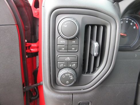 New 2026 Chevrolet Silverado 1500 Custom Trail Boss AWD/4WD image 23