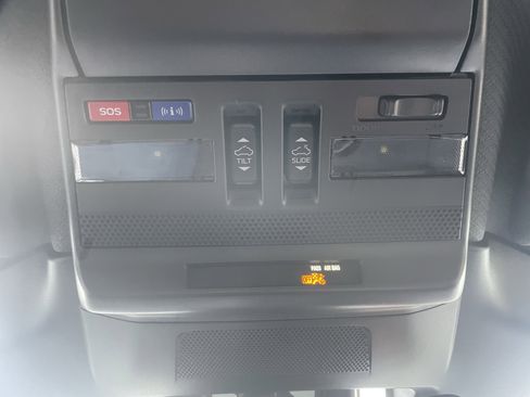 New 2026 Subaru Outback Limited XT image 31