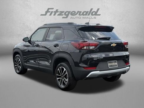 Used 2026 Chevrolet TrailBlazer LT AWD/4WD image 8