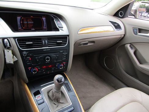 Used 2010 Audi A4 2.0T Premium Plus AWD/4WD image 11