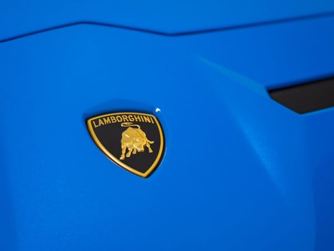Used 2021 Lamborghini Aventador SVJ AWD/4WD image 43