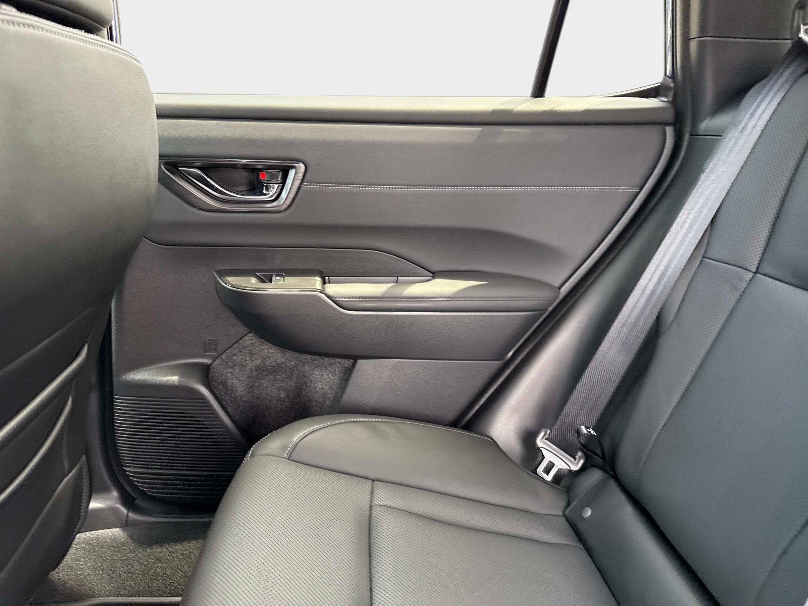 New 2026 Subaru Outback Touring XT AWD/4WD image 16