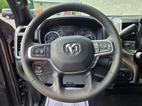 Used 2025 RAM 2500 Big Horn AWD/4WD image 19