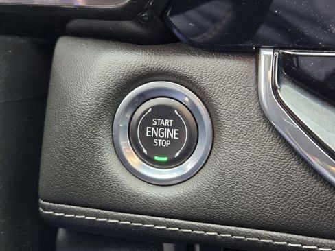 Used 2023 Chevrolet Colorado LT image 23