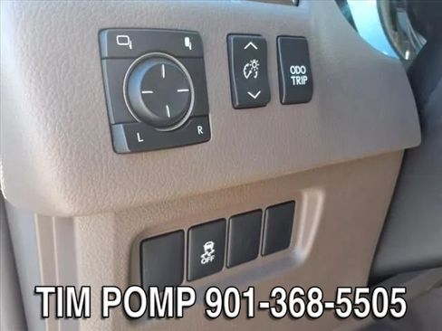 Used 2017 Lexus GX 460 w/ Navigation Package AWD/4WD image 11