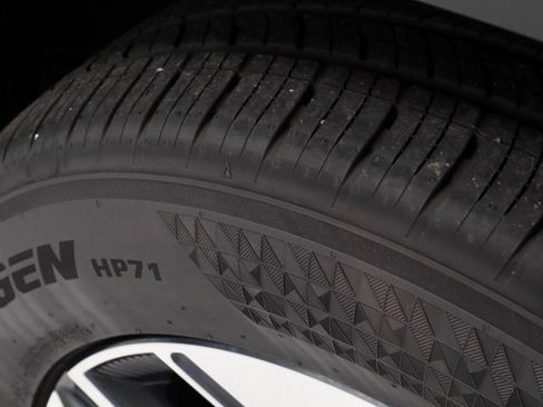 Certified 2025 Hyundai Tucson SEL image 19