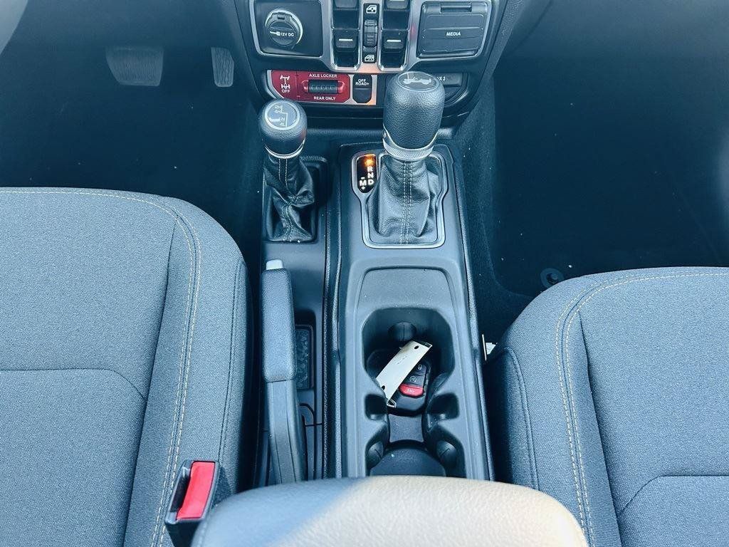 New 2025 Jeep Wrangler Unlimited Sport AWD/4WD image 23