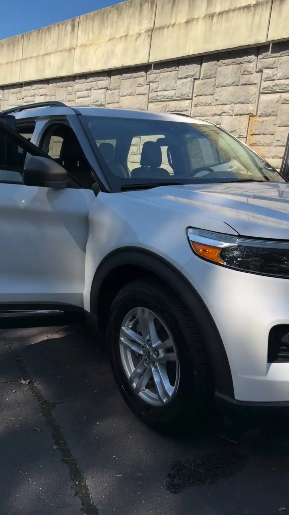 Used 2020 Ford Explorer XLT RWD image 48