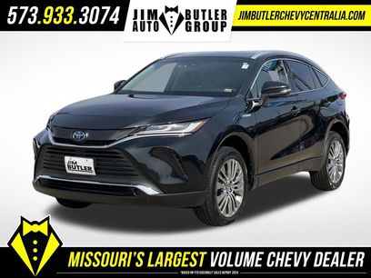 Used 2021 Toyota Venza XLE w/ Softex Package