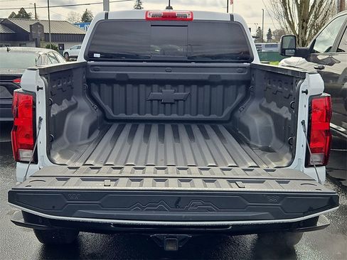 Used 2025 Chevrolet Colorado Trail Boss w/ Off-Road Front Bumper Package image 24