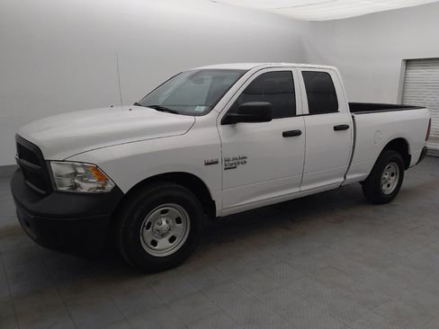 Used 2019 RAM 1500 Tradesman RWD image 2