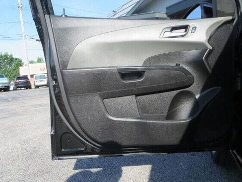 Used 2016 Chevrolet Sonic LTZ image 36