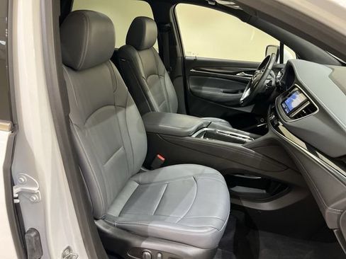 Used 2023 Buick Enclave Essence w/ Experience Buick Package AWD/4WD image 25